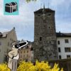 Erlebe die Detektiv-Trails mit Detektiv Dachs: Ein spannendes Rätselerlebnis für Jung und Alt. Du begibst dich auf eine spannende Entdeckungstour. Auf deinem Weg von Brugg nach Windisch entdeckst du den eindrucksvollen schwarzen Turm und schlenderst über die historische Brücke, die schon seit Jahrhunderten die Aare überspannt. Du erkundest die Überreste des römischen Legionslagers Vindonissa. Du folgst den Spuren mittelalterlicher Händler durch die gut erhaltene Altstadt, kommst an der Lateinschule und am Salzhaus und spazierst entlang der schönen Aare. Unterwegs kannst du auch noch einen Abstecher zu einem schönen Spielplatz machen. Der Detektiv-Trail Brugg bietet dir eine faszinierende Mischung aus Geschichte, Kultur und Rätselspass. Ein Abenteuer voller Bewegung, kniffliger Aufgaben und spannender Geschichten. Perfekt für Familien, Kinder, Schulklassen, Grosseltern und alle, die Spass am Entdecken haben. Viel Vergnügen auf deinem Abenteuer!